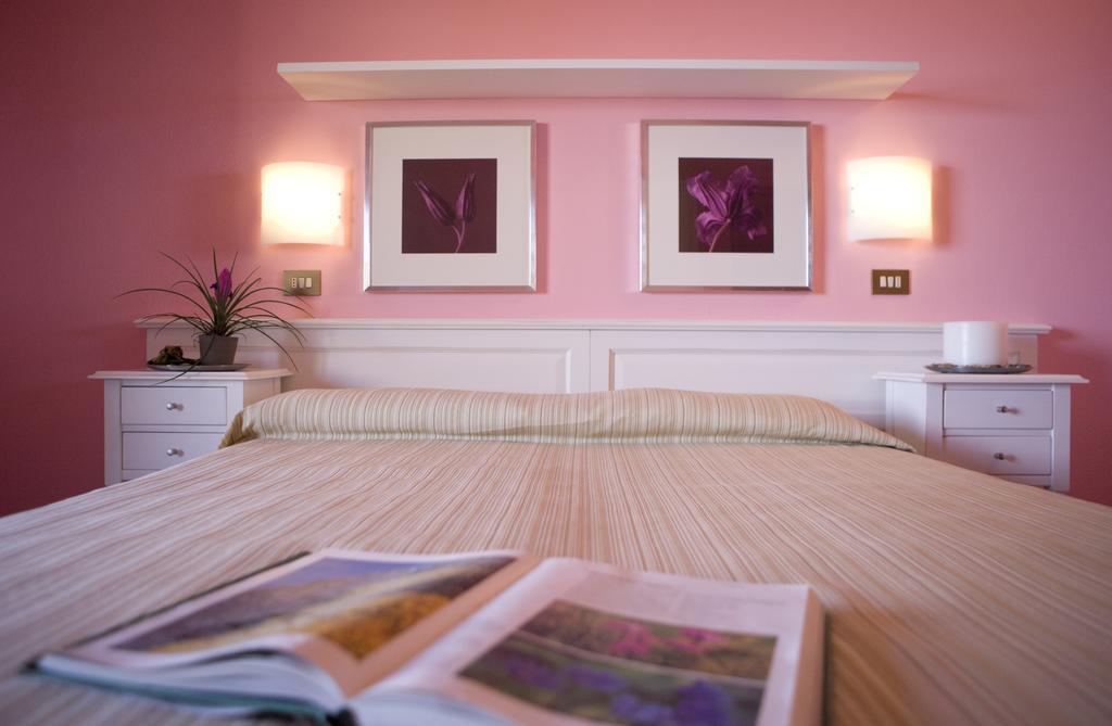Hotel Barsalini SantʼAndrea Zimmer foto